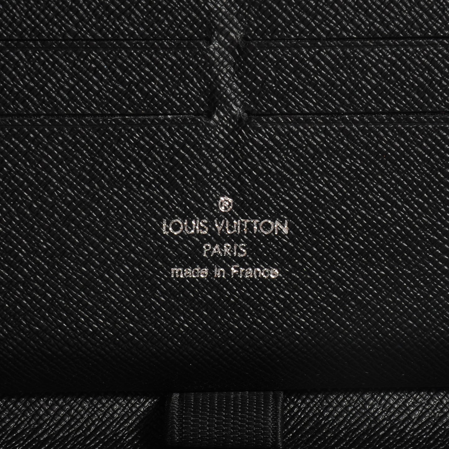 Epi Electric Zippy Organizer Wallet Black