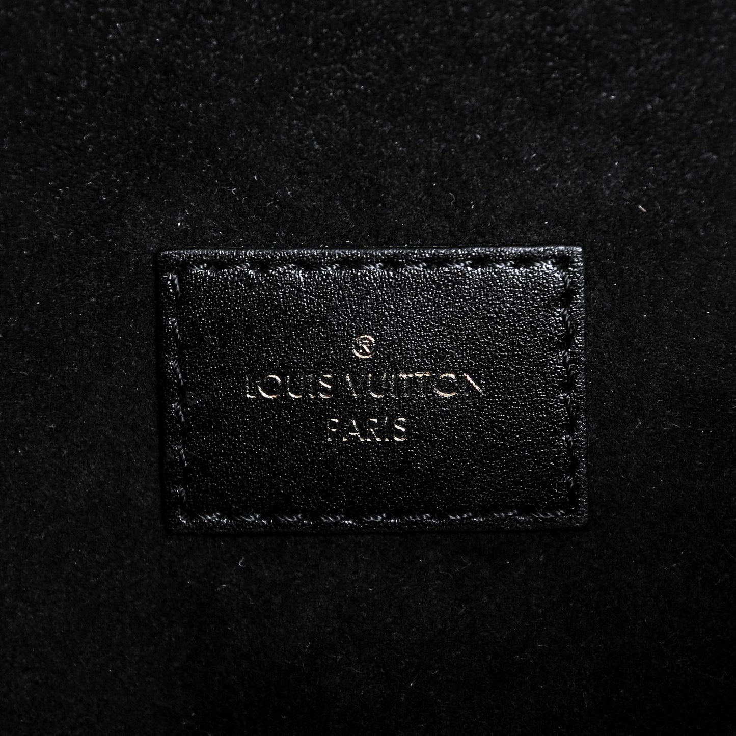 Reverse Monogram Pochette Metis
