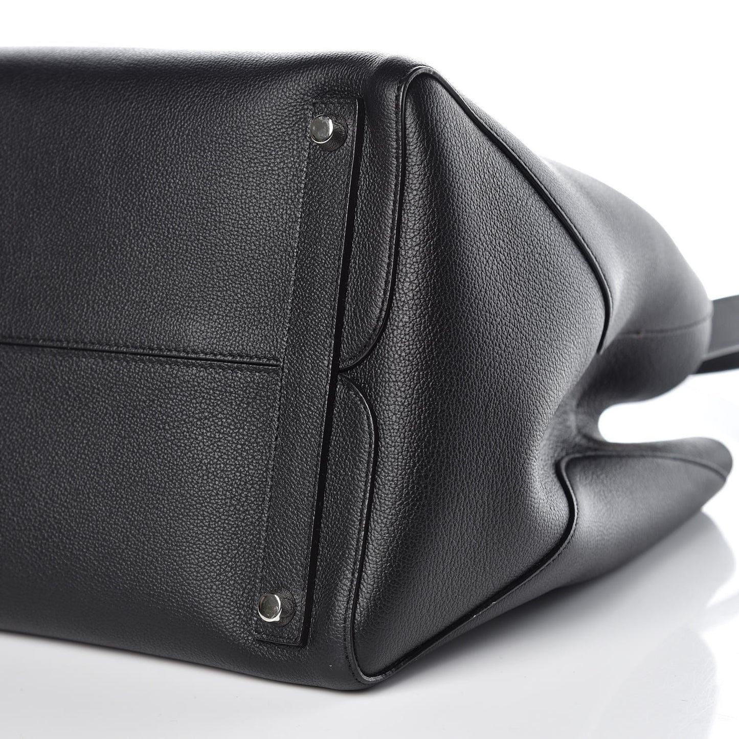 Supple Grained Calfskin Large Open Bar Tote Black