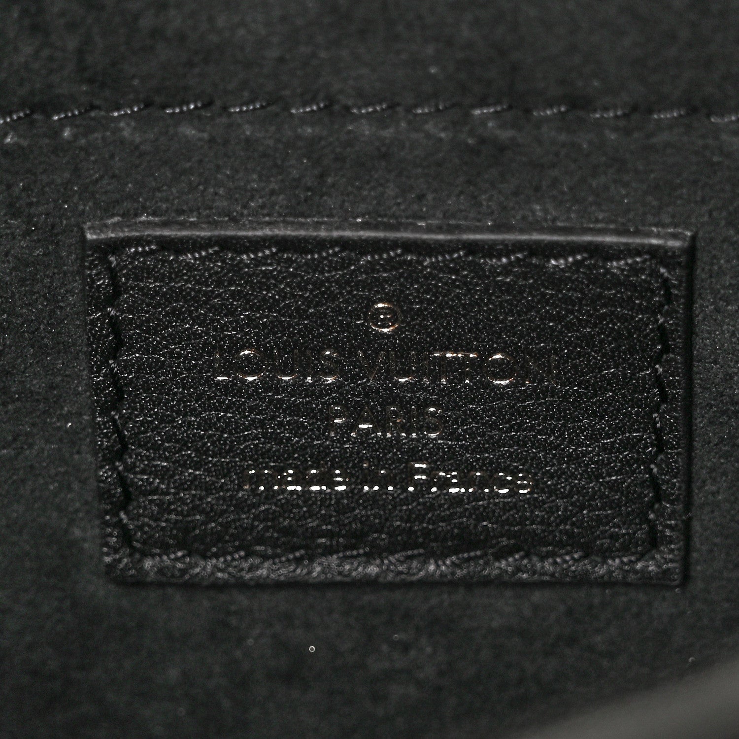 Louis Vuitton Grained Calfskin Lockme Tender Black 6 of 8