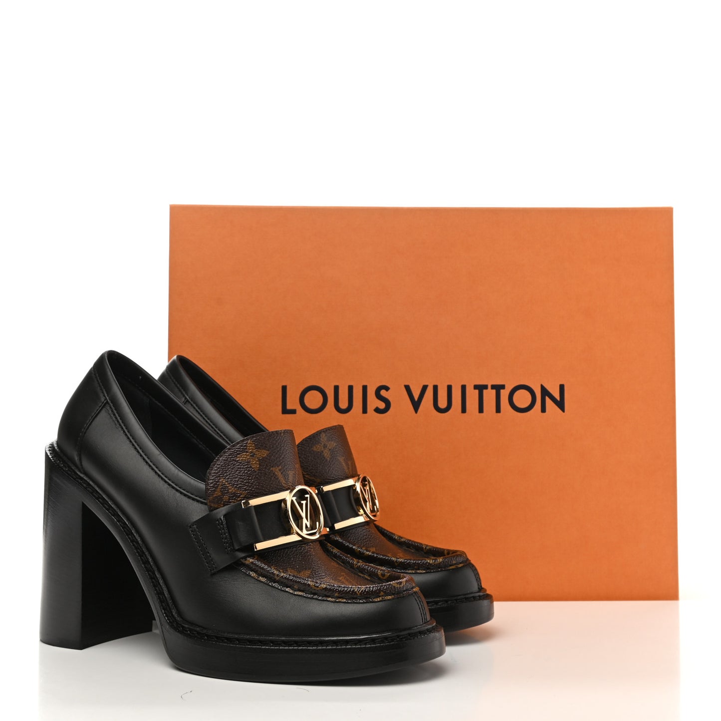 Monogram Calfskin Academy Loafers Pumps 40 Black