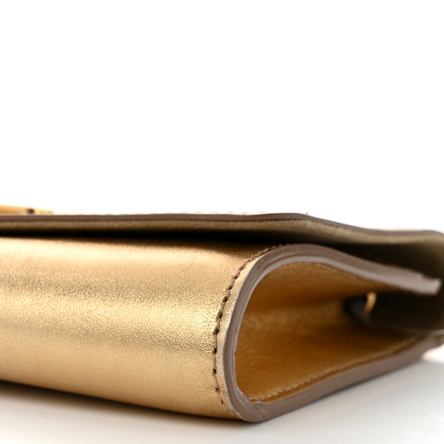 Calfskin Neo Sobe Louise EW Clutch Gold