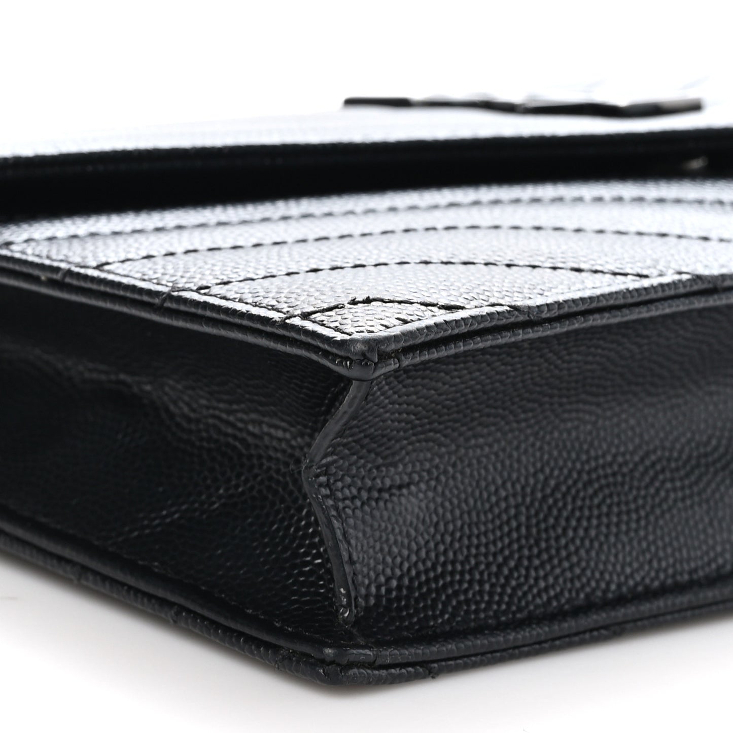 Grain De Poudre Matelasse Chevron Monogram Monochrome Envelope Chain Wallet Black