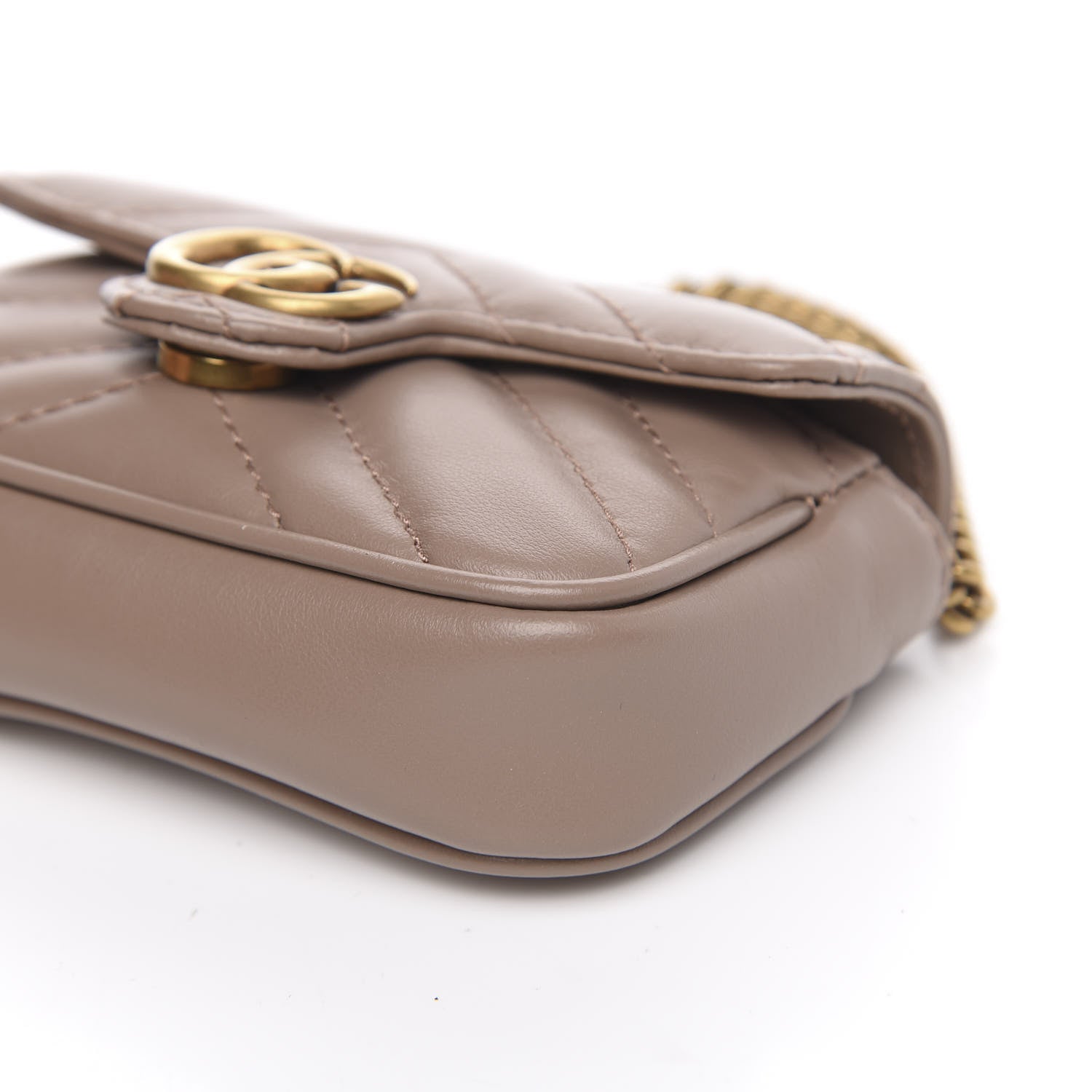 Gucci Calfskin Matelasse Heart GG Marmont 2.0 Coin Purse On A Chain Porcelain Rose 8 of 10