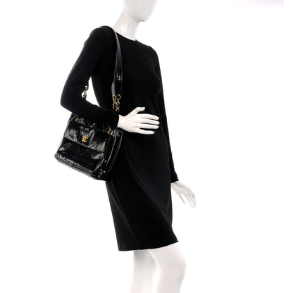 Chanel Patent CC Shoulder Bag Black 2 of 8