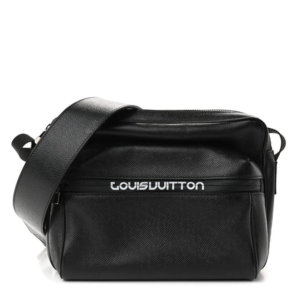Louis Vuitton Taiga Outdoor Messenger PM Black 1 of 12