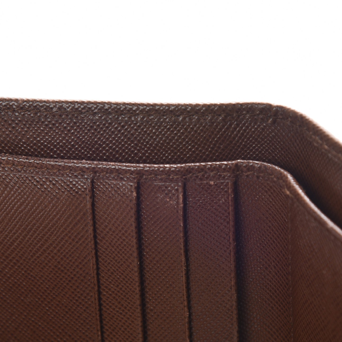 Saffiano Tri-Fold Compact Wallet Cacao