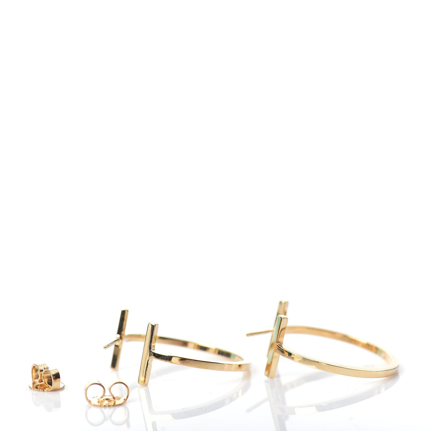 18K Yellow Gold Medium T Wire Hoop Earrings