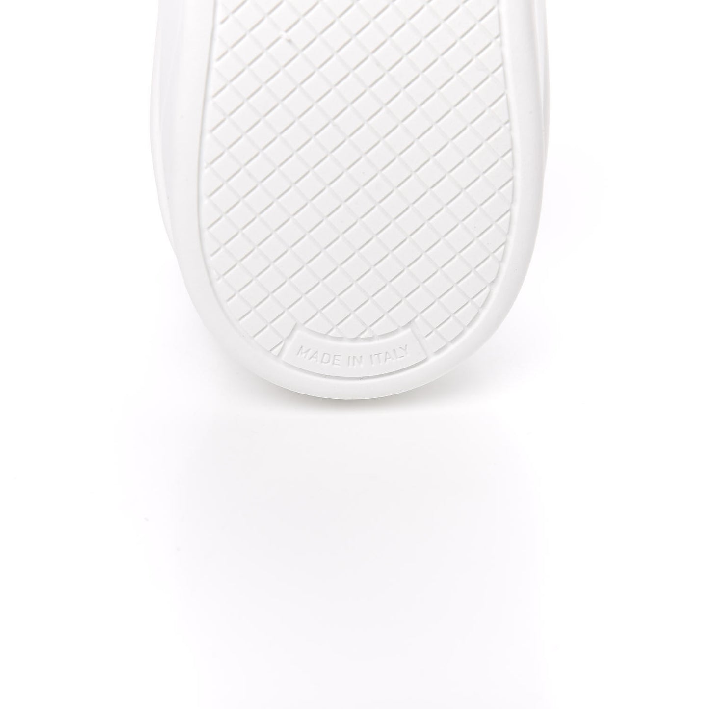 Calfskin CC Womens Sneakers 37 White