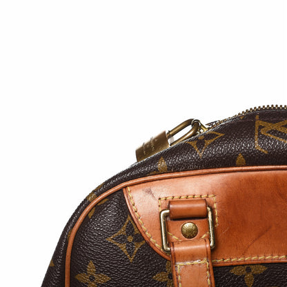 Louis Vuitton Monogram Excursion Shoe Bag 9 of 16