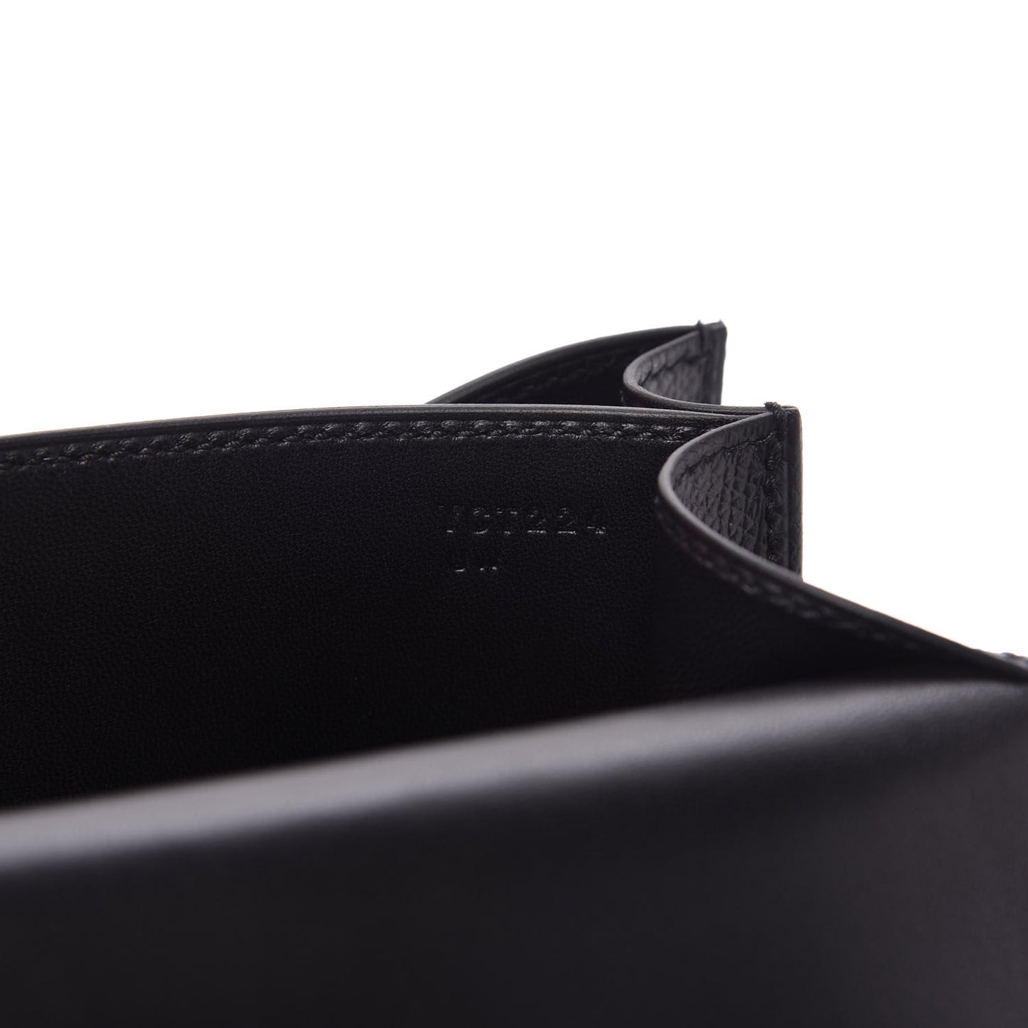 Epsom Constance 18 Black