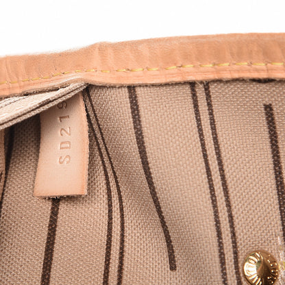 Louis Vuitton Monogram Neverfull MM 8 of 10