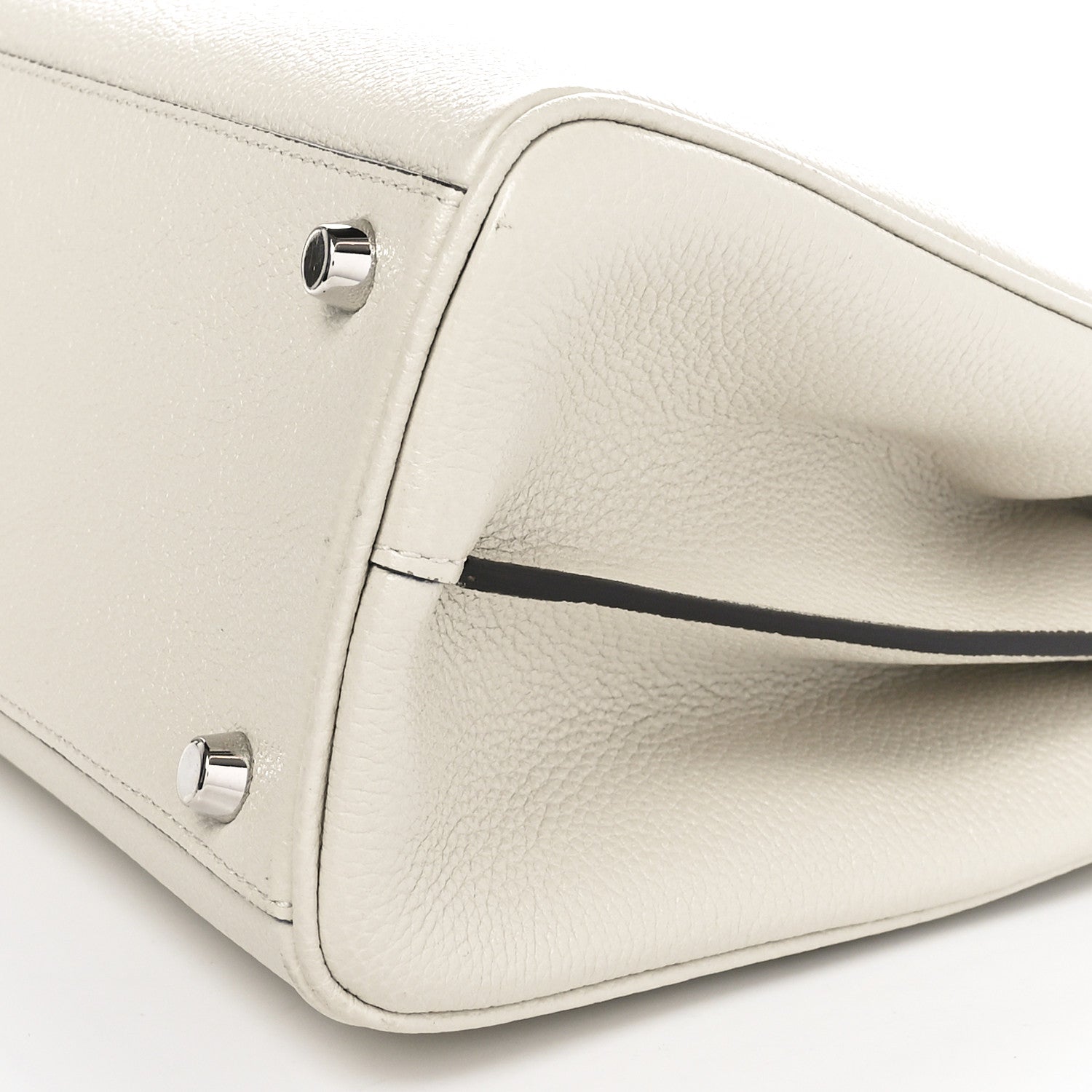 Gucci Grainy Calfskin Small Zumi Top Handle Bag Mystic White 10 of 10