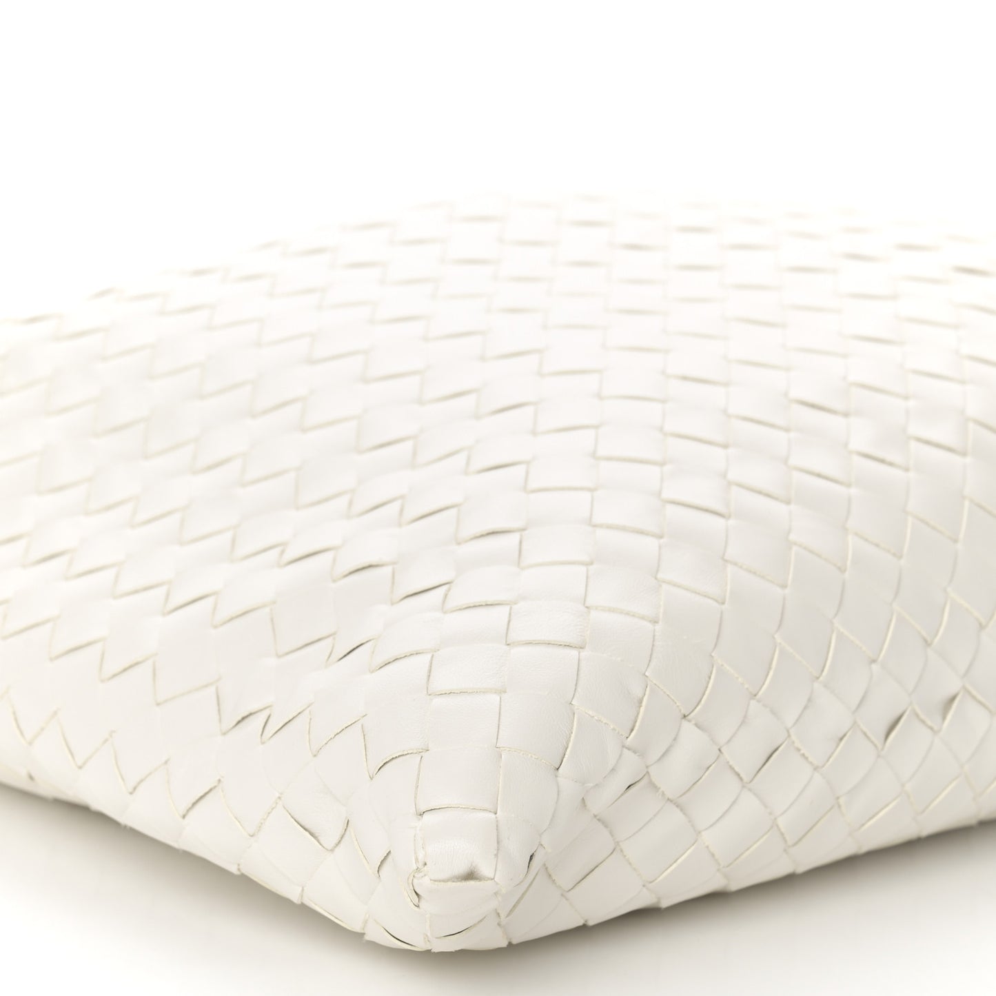 Calfskin Intrecciato Large Hop White