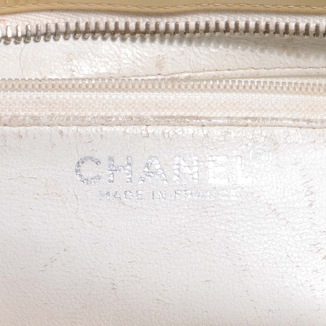 Patent Medallion Tote Yellow