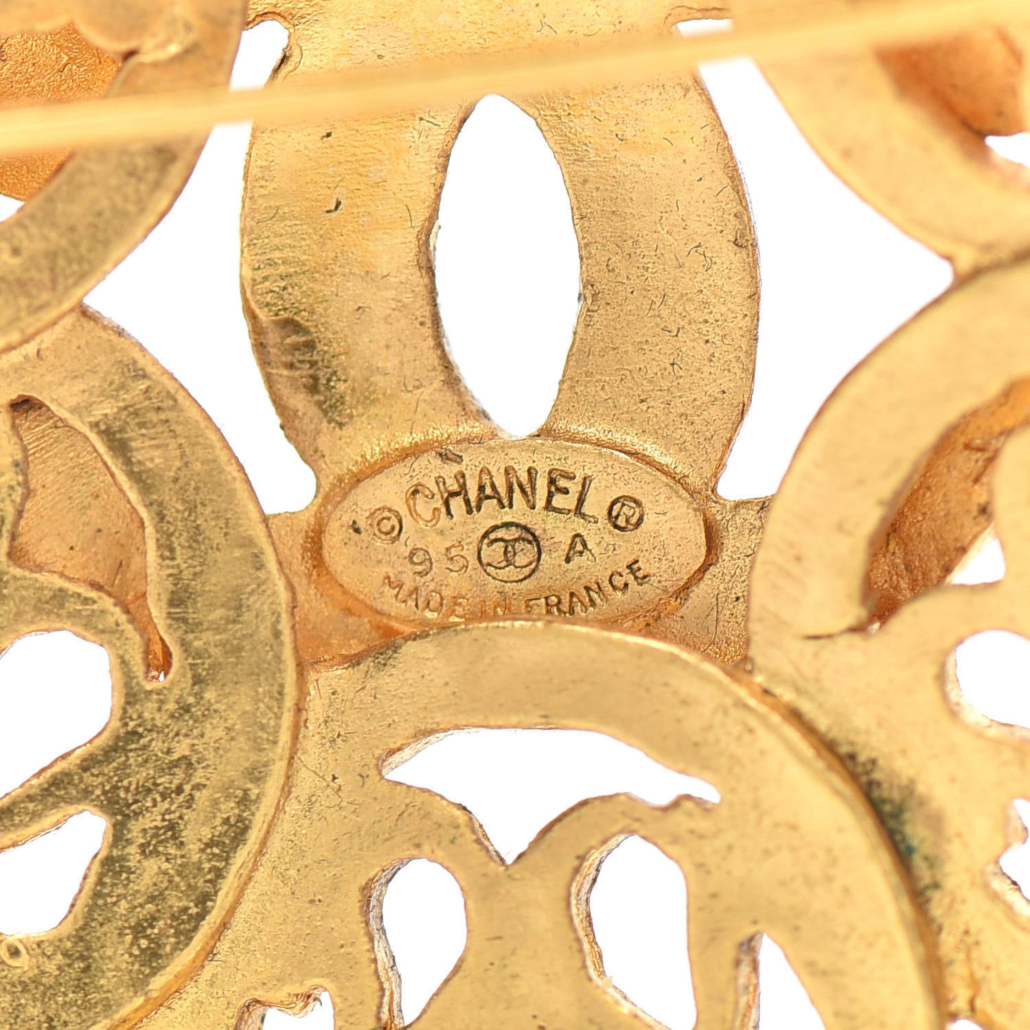 Chanel CC Flower Brooch Gold 5 of 5