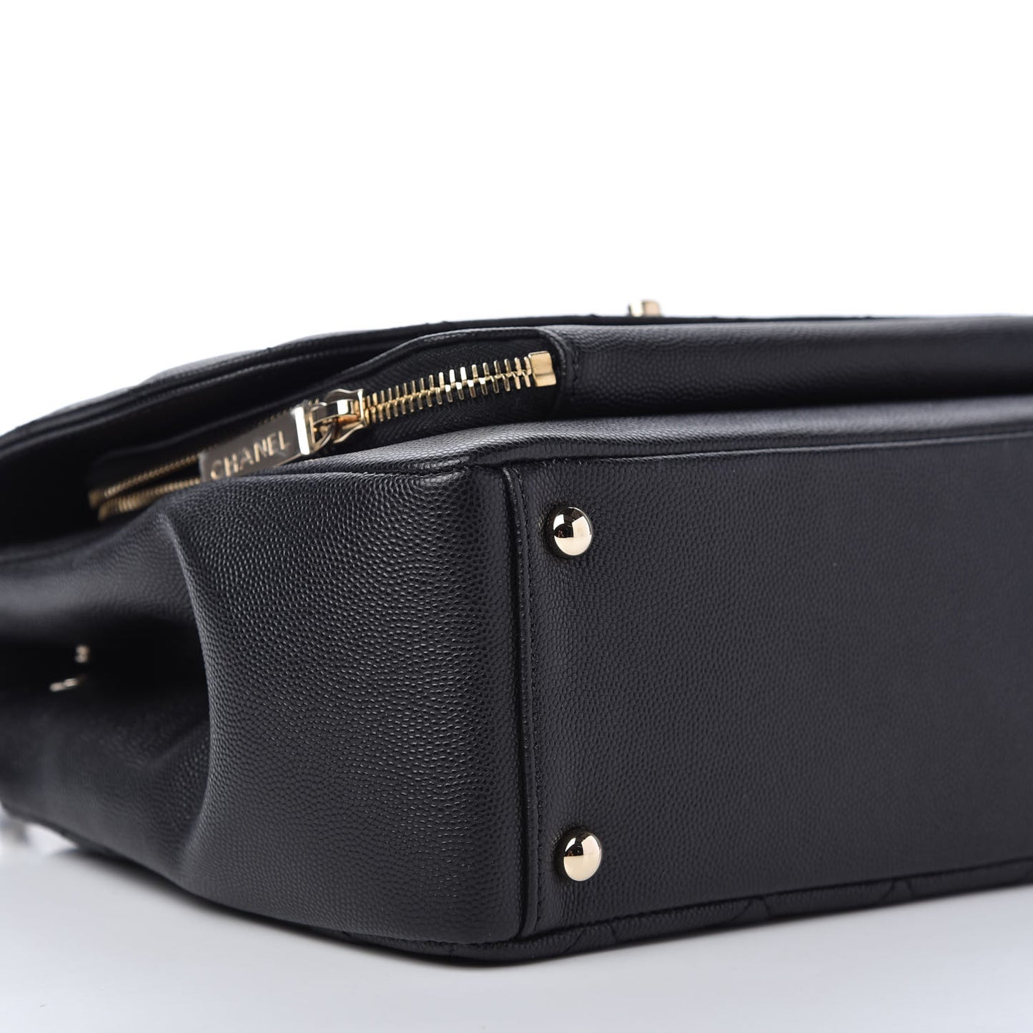 Caviar Quilted Large Business Affinity Flap Black
