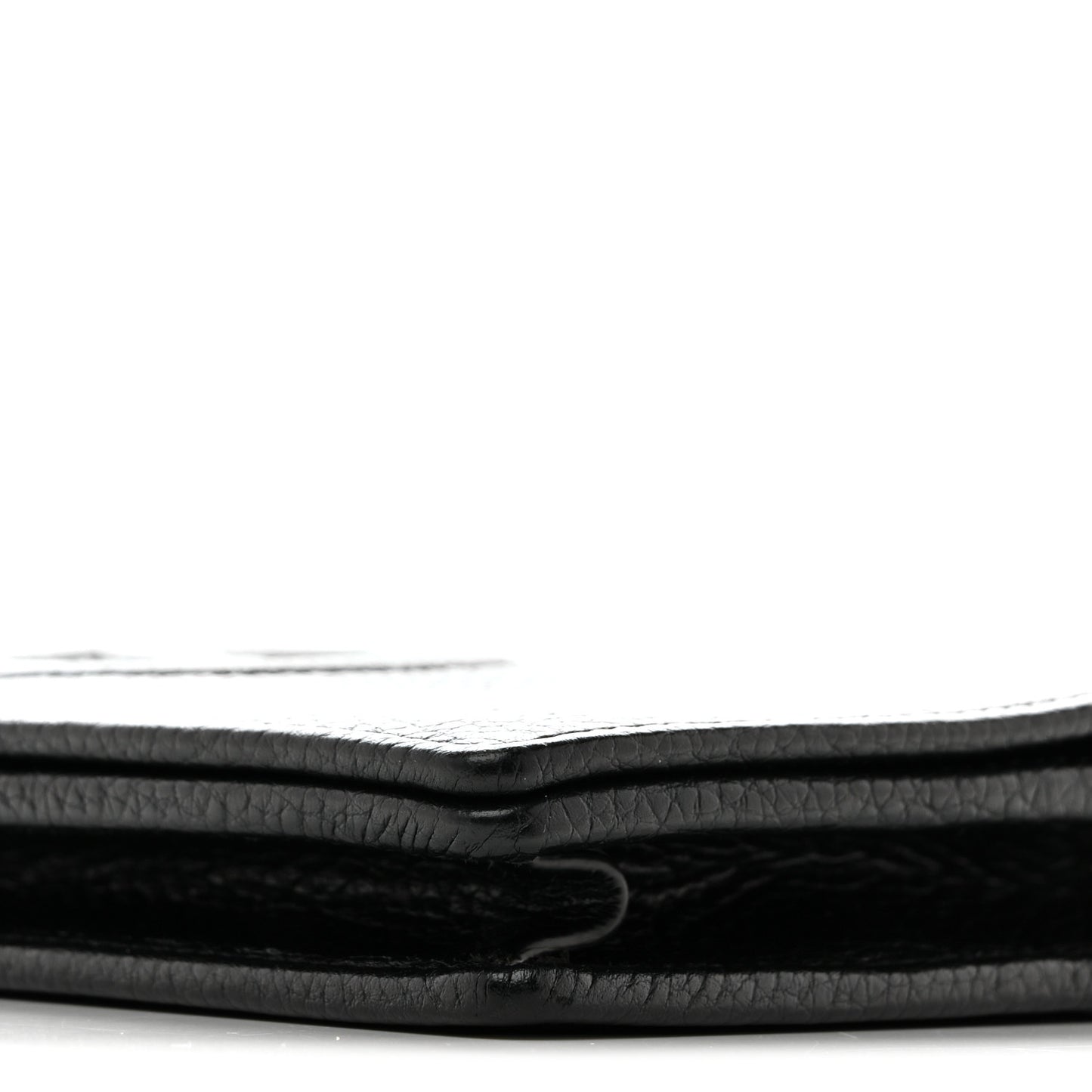 Pebbled Calfskin Soho Wallet On Chain Black