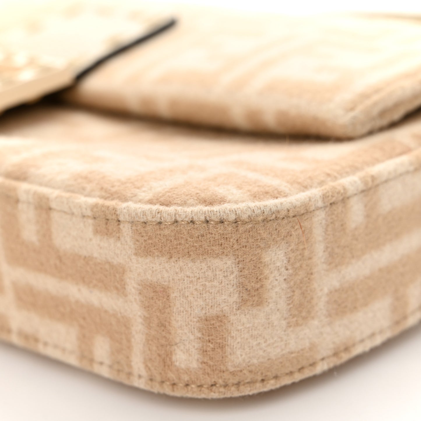 Wool Cuoio Romano Selleria FF 1974 Baguette 1997 Beige Cammello Camelia
