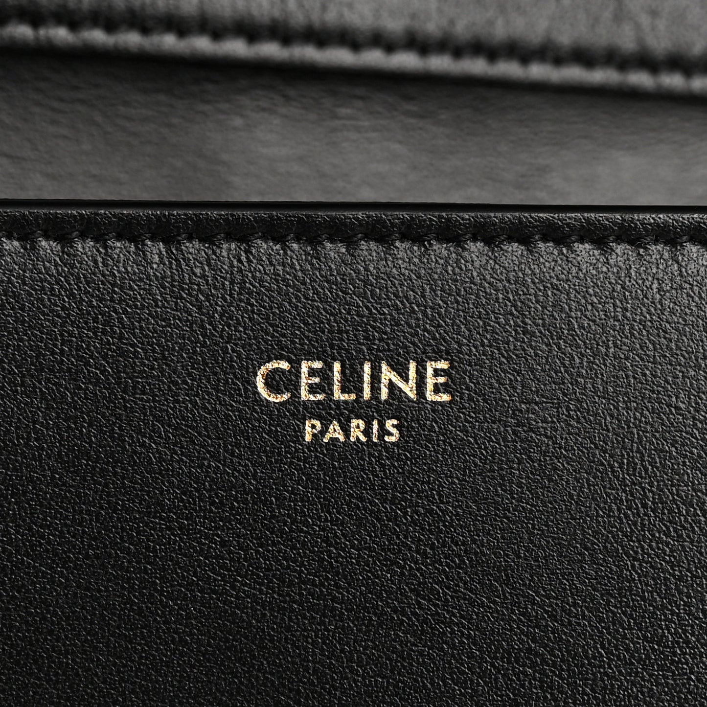 Smooth Calfskin Medium Tabou Black