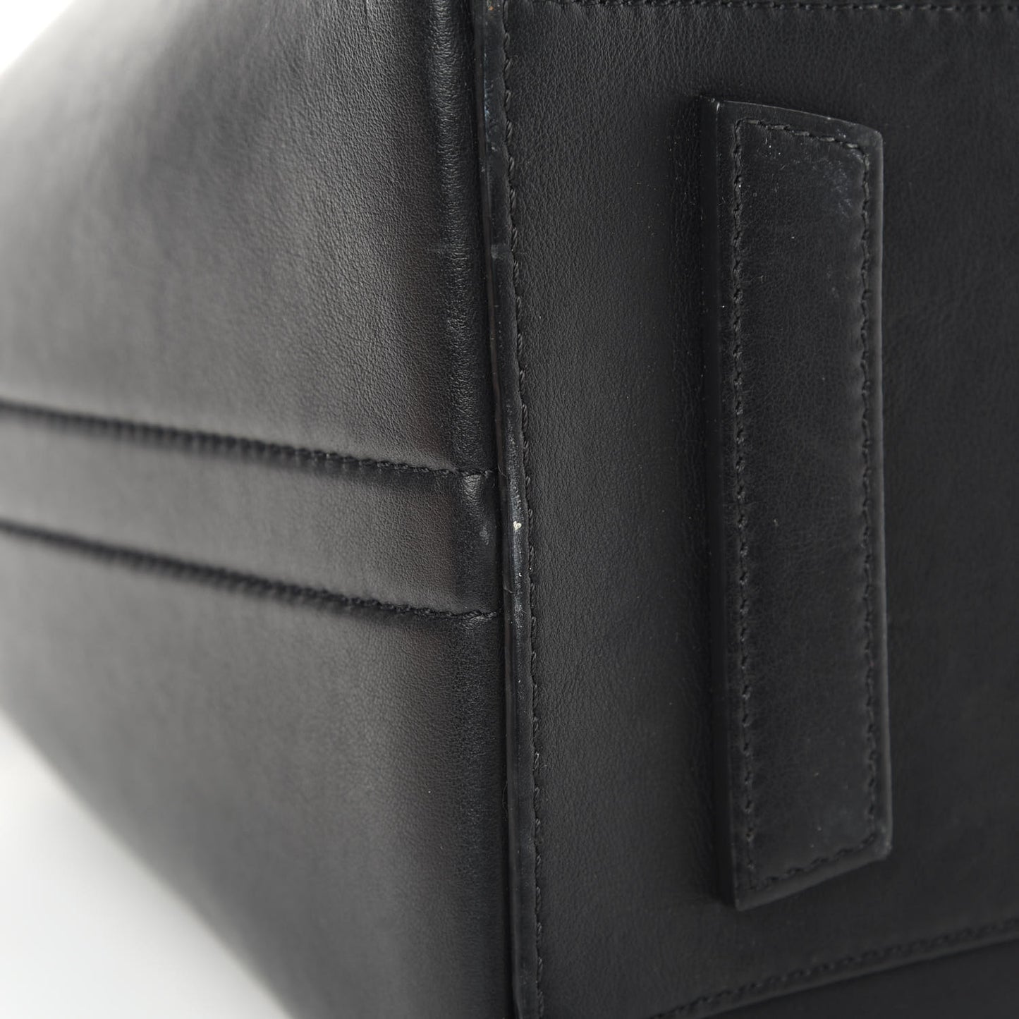 Calfskin Medium Studded Antigona Black