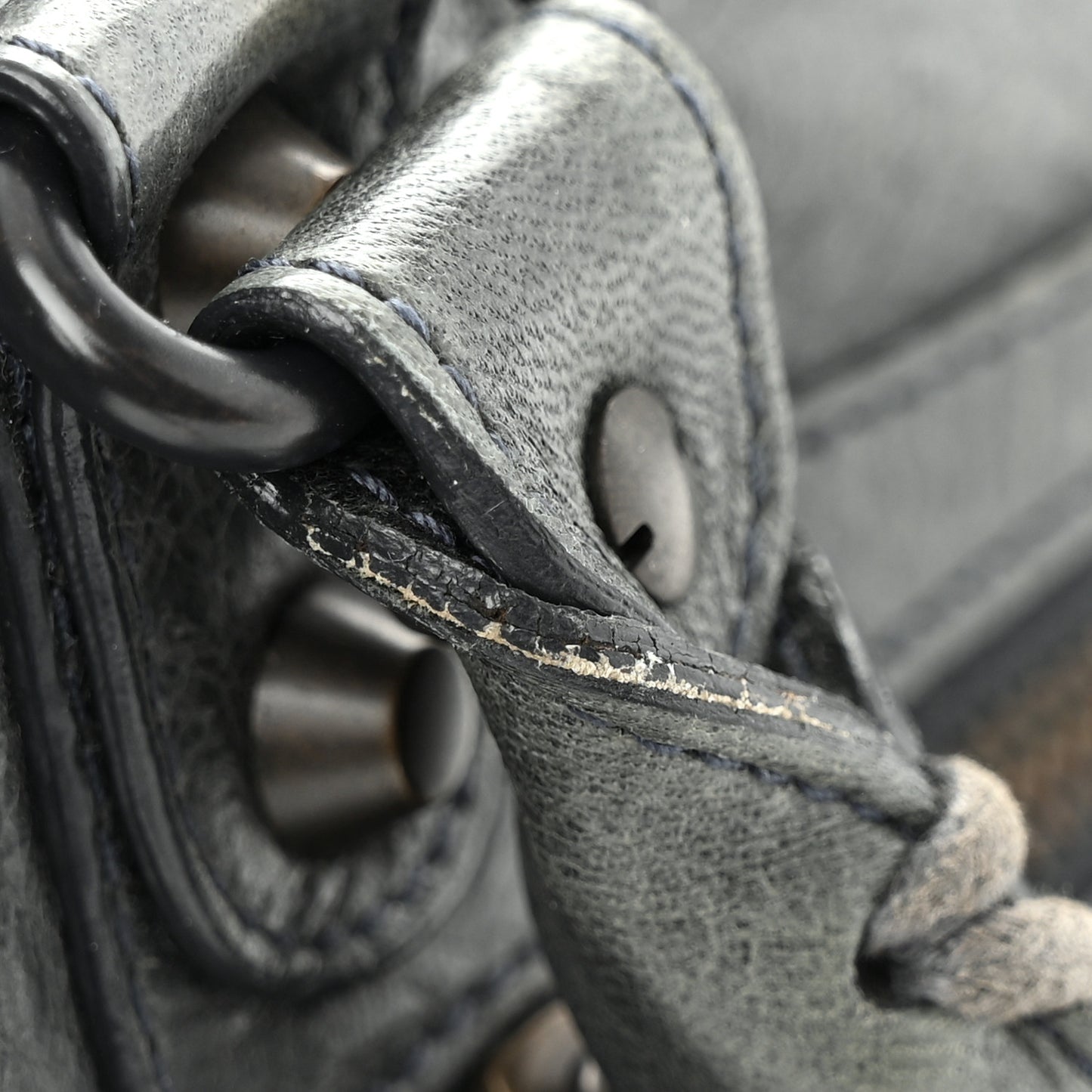 Agneau Classic Hardware First Anthracite