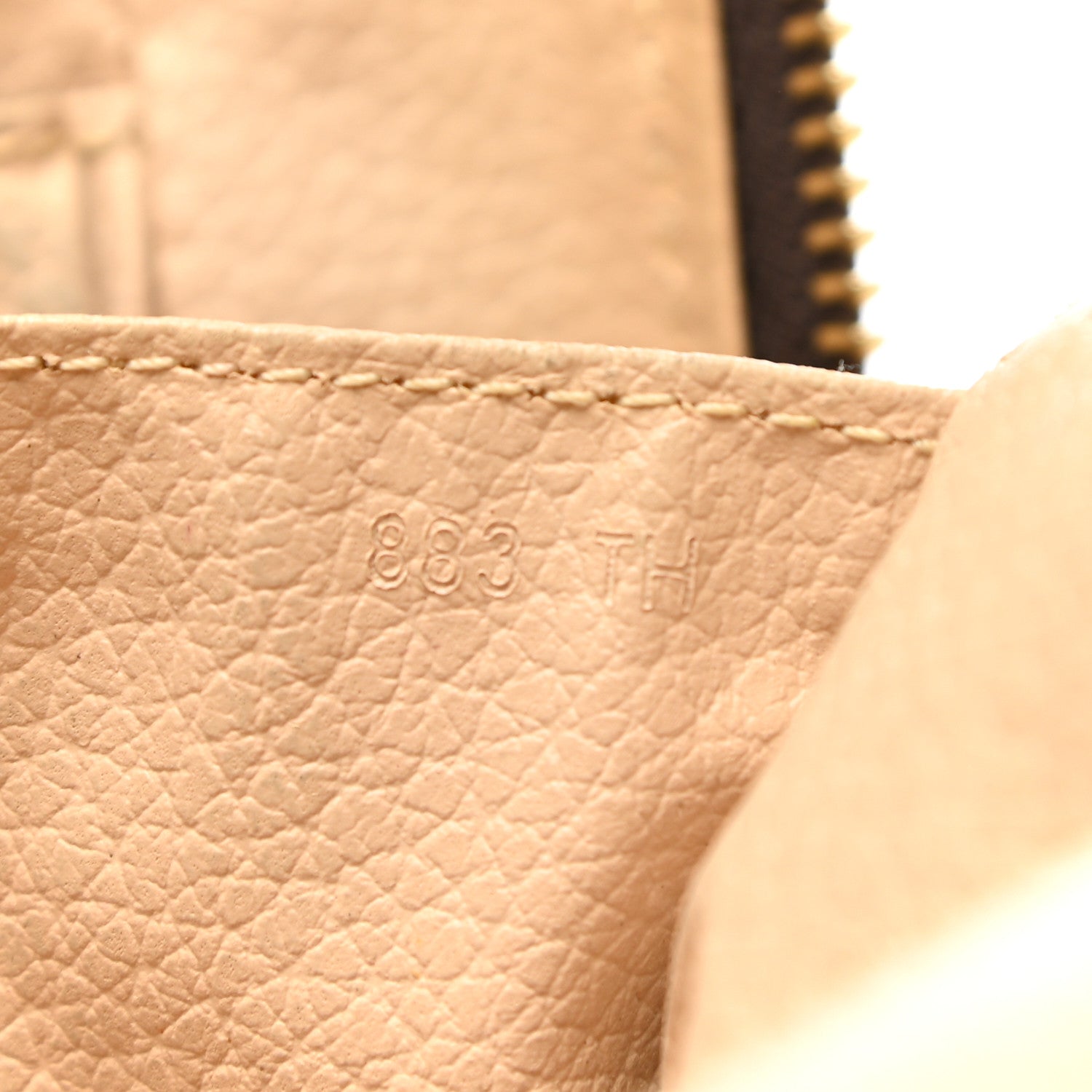 Louis Vuitton Monogram Trousse Toilette 28 7 of 7