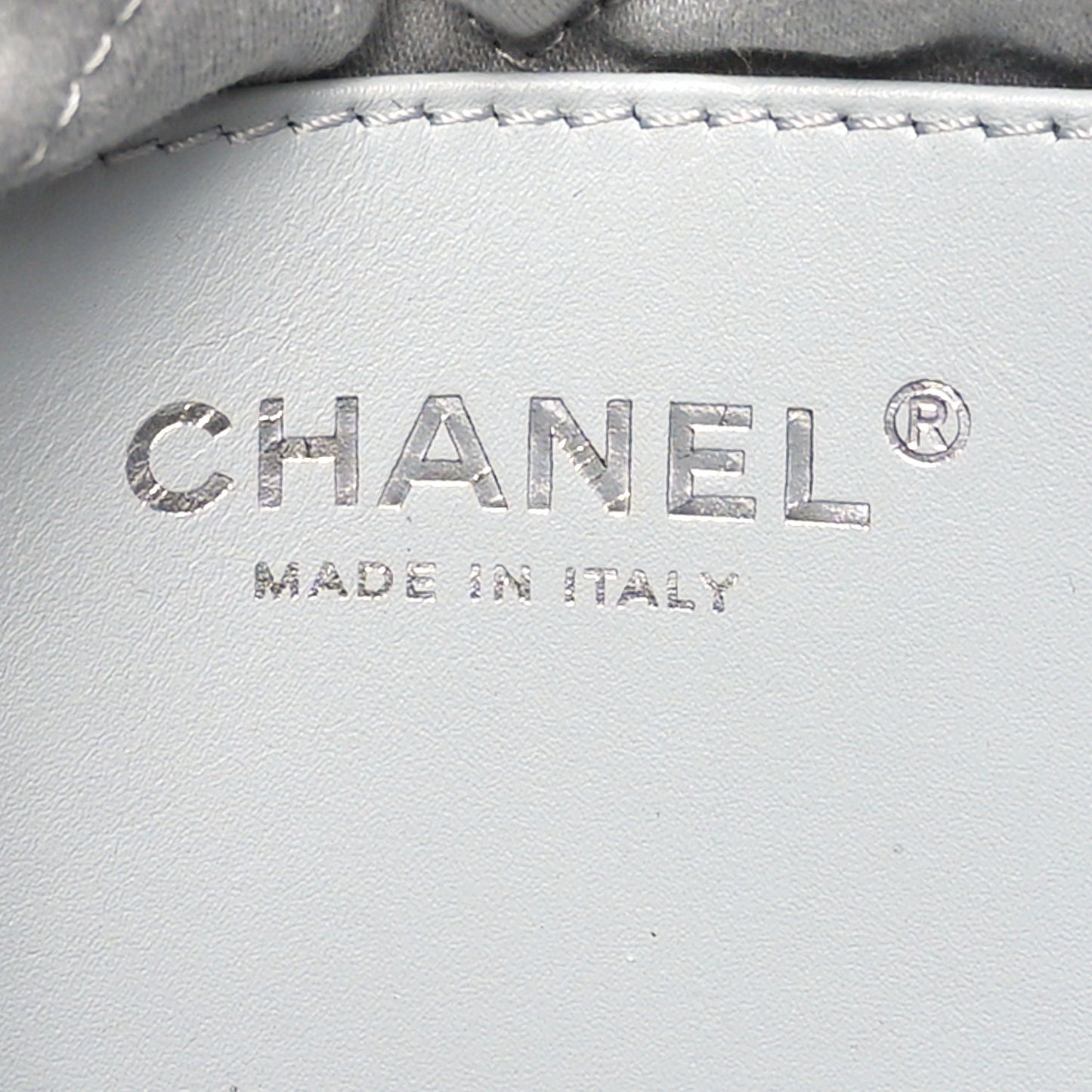 Metallic Lambskin Quilted Mini Chanel 22 Silvery