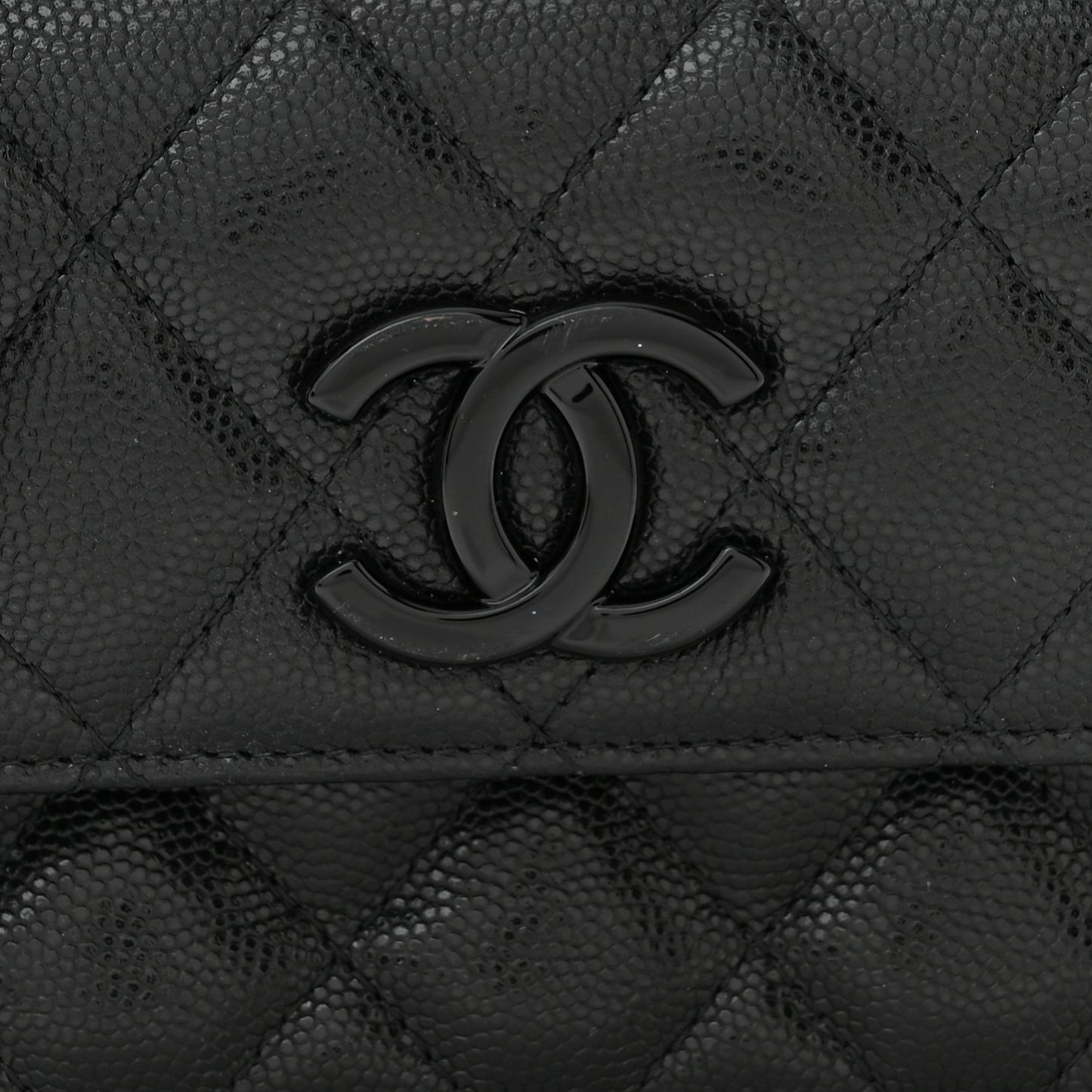 Caviar Quilted My Everything Belt Flap Card Holder Black