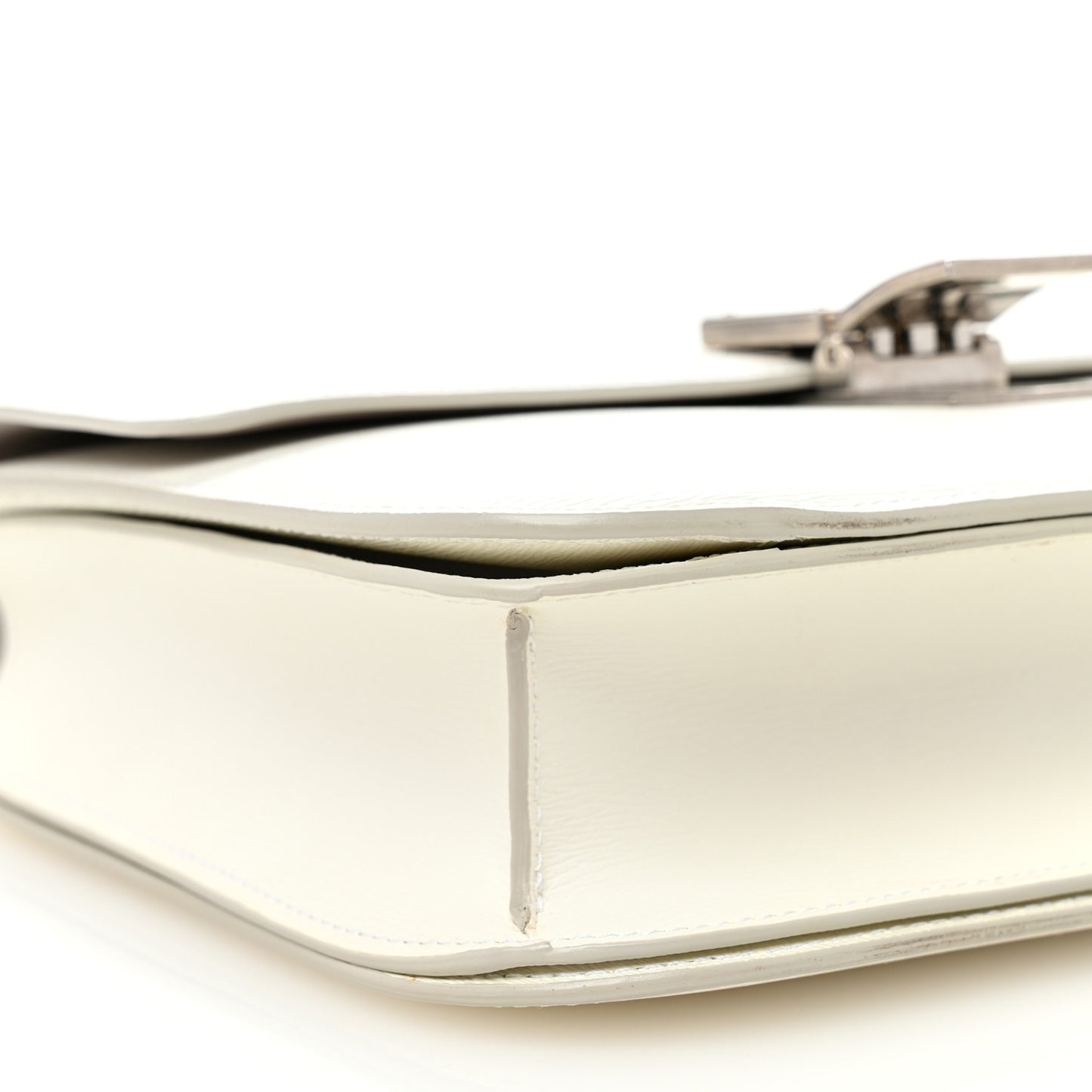 Liege Calfskin Medium Classic Box Flap Bag White