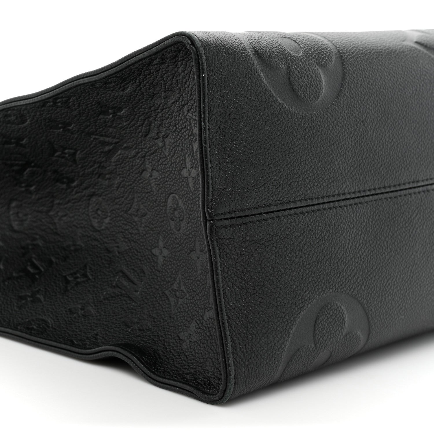 Louis Vuitton Empreinte Monogram Giant Onthego GM Black 8 of 13
