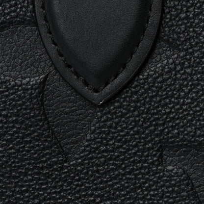 Louis Vuitton Empreinte Monogram Giant Onthego MM Black 9 of 11