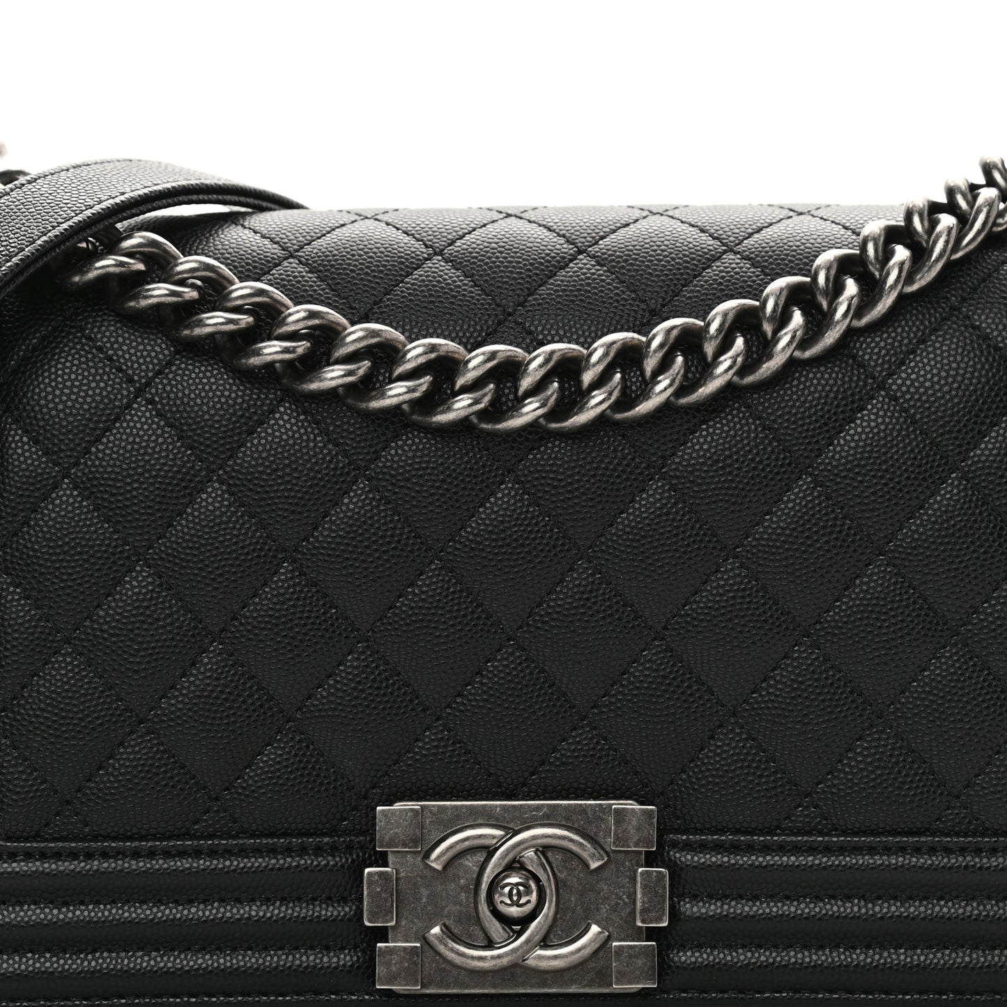 Caviar Quilted Medium Boy Flap Black