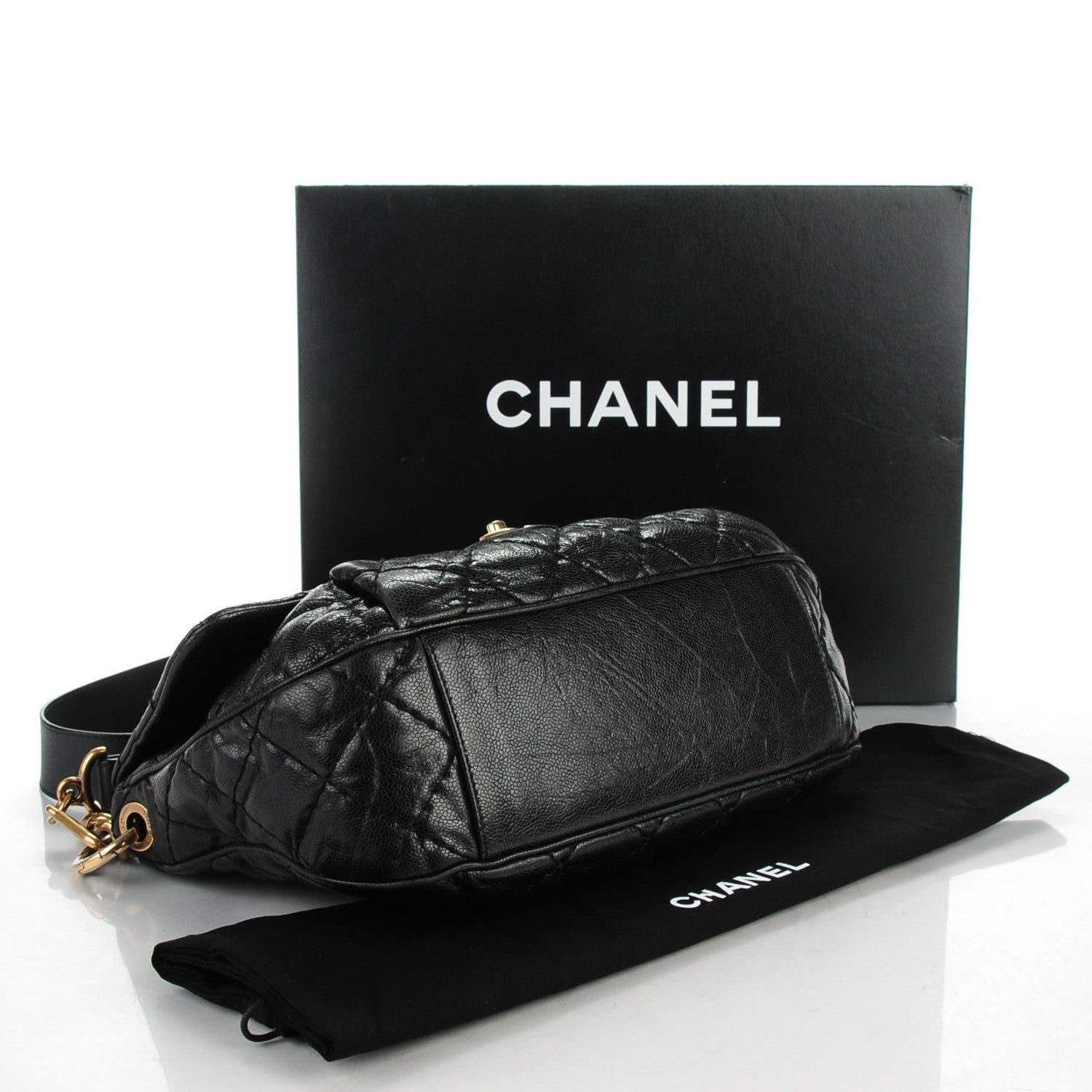 Chanel Crumpled Grained Calfskin Medium Coco Pleats Messenger Flap Black 4 of 9