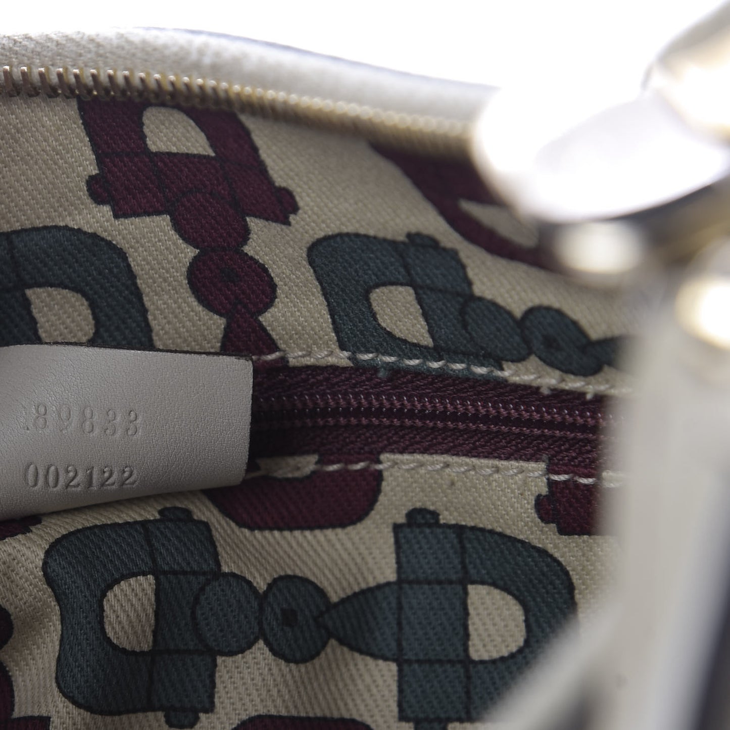 Guccissima Large D Gold Ring Hobo Off White