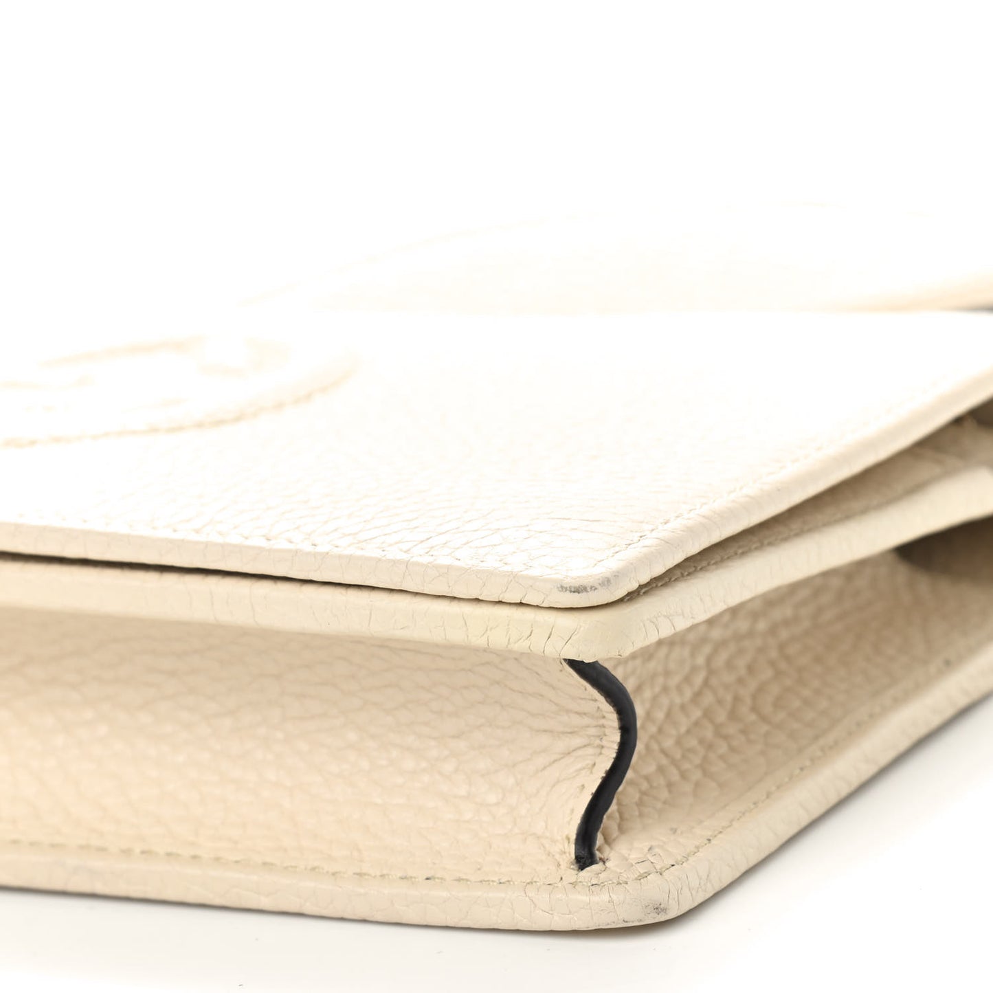 Pebbled Calfskin Soho Wallet on Chain Ivoire