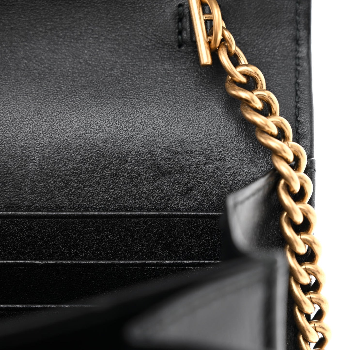 Calfskin Matelasse GG Marmont Chain Wallet Black