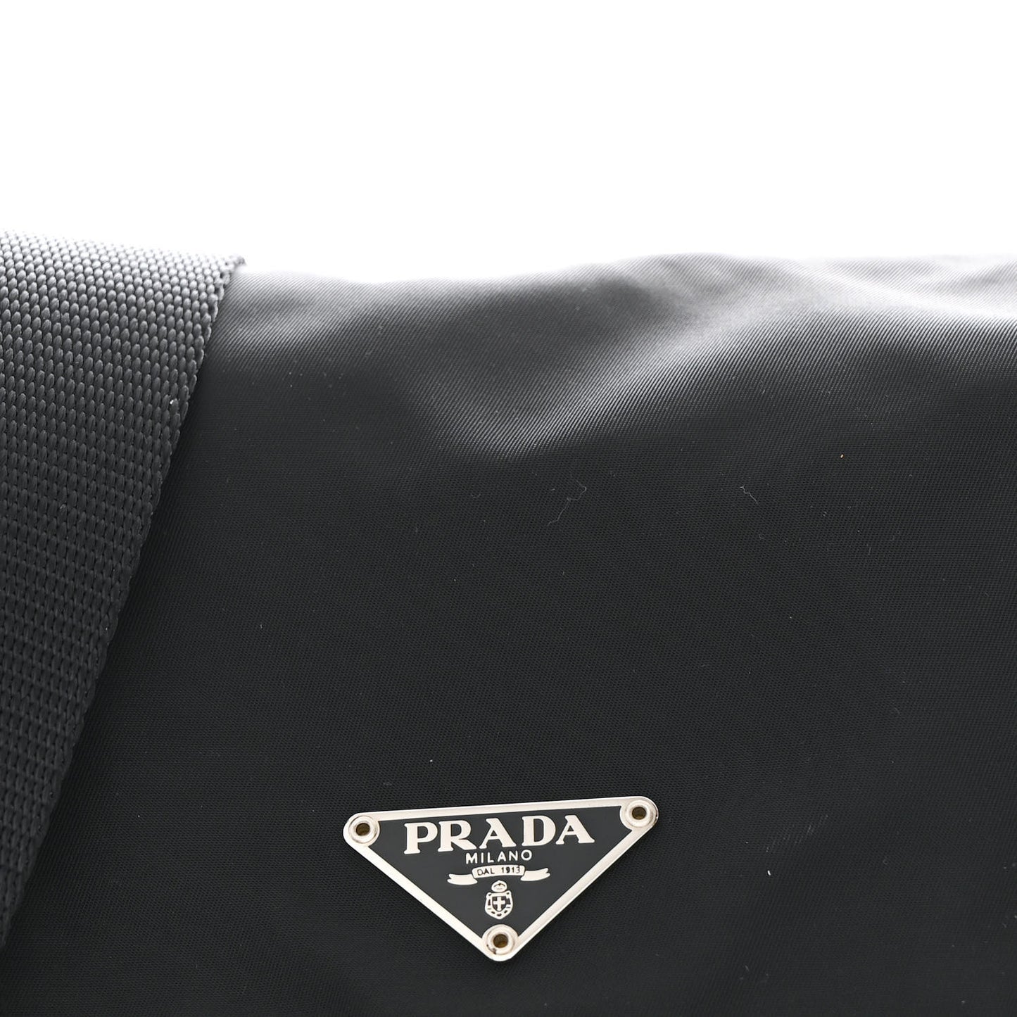 Nylon Vela Messenger Black