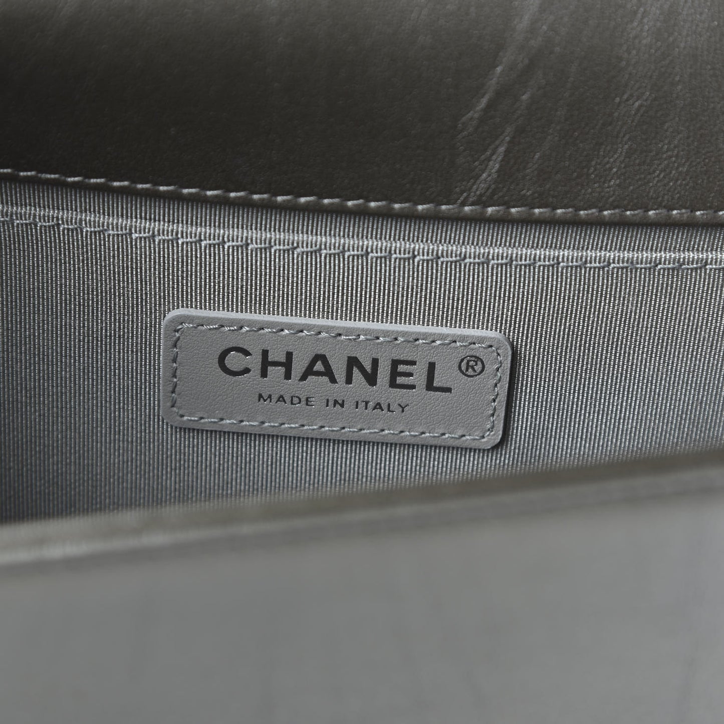 Metallic Crumpled Calfskin Chevron Chain Medium Boy Flap Grey