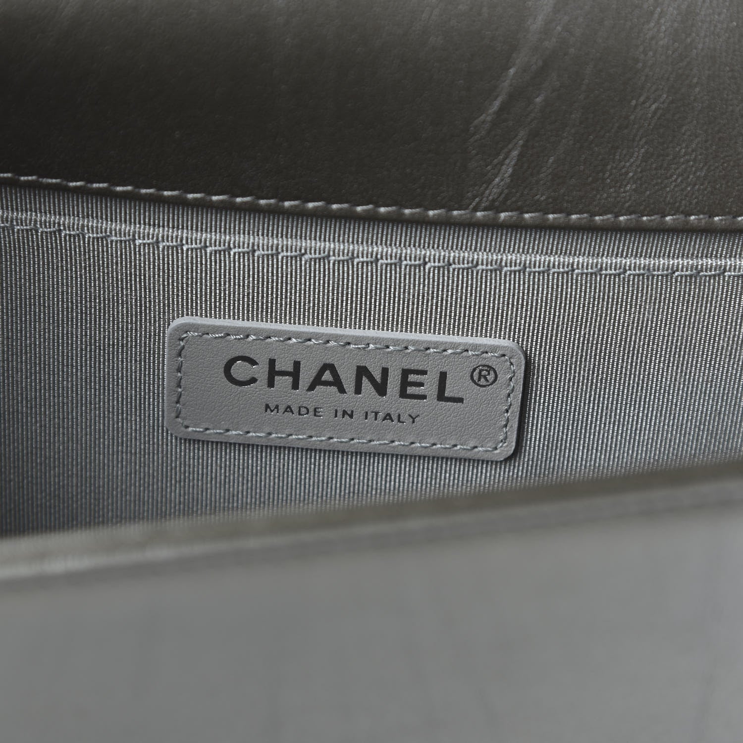 Chanel Metallic Crumpled Calfskin Chevron Chain Medium Boy Flap Grey 8 of 10