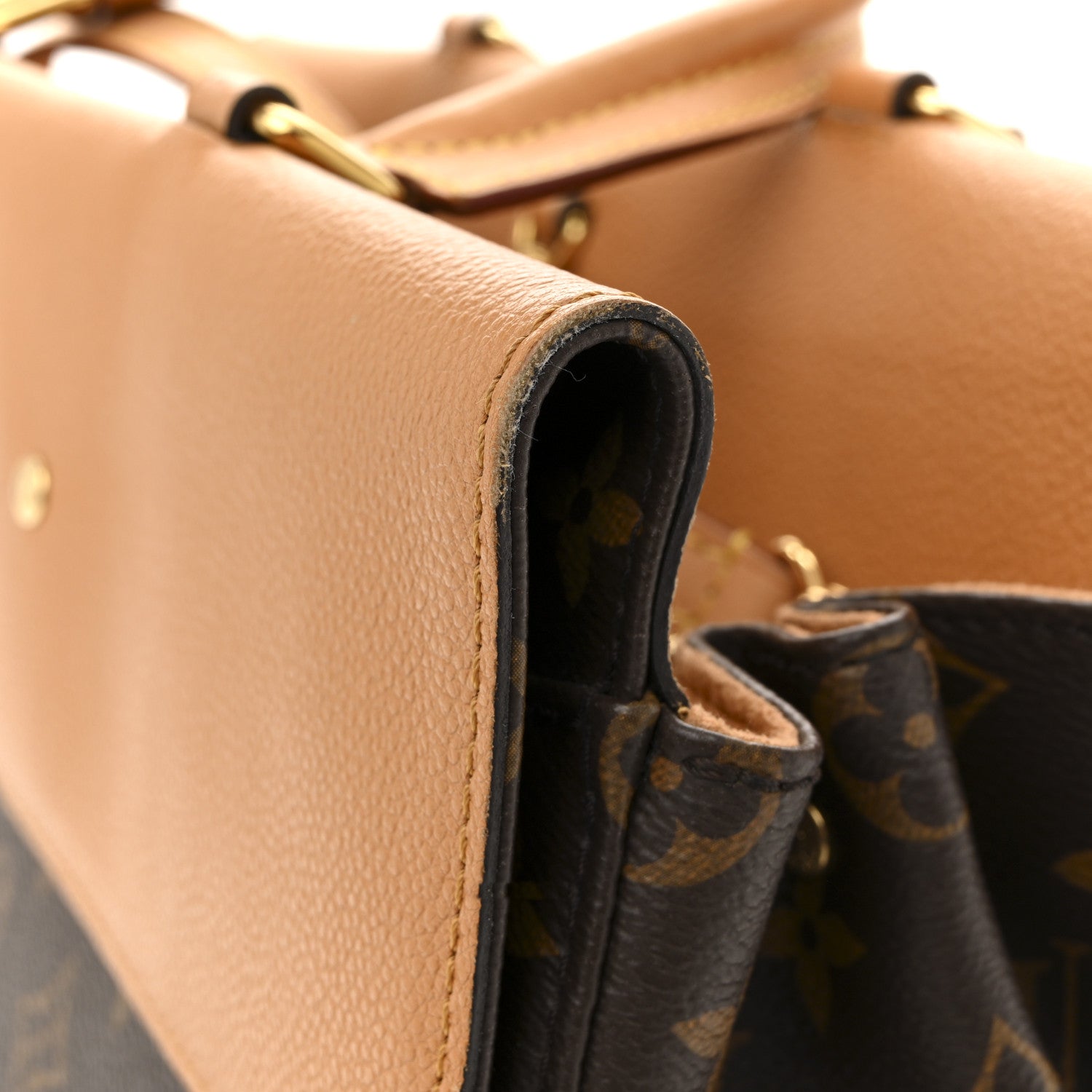 Louis Vuitton Monogram Venus Epice 15 of 15