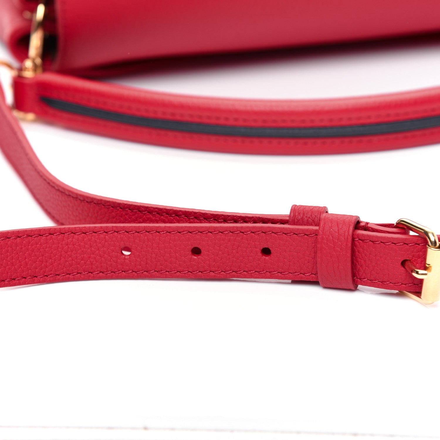 Louis Vuitton Grained Calfskin Monogram Double V Rubis 18 of 19