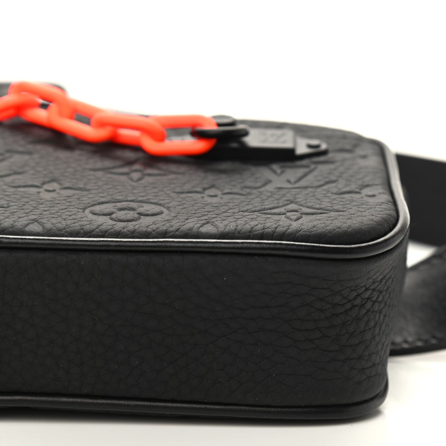 Taurillon Monogram Uniformes Solar Ray Soft Pochette Volga Belt Bag Black