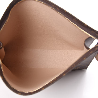 Louis Vuitton Monogram Toiletry Pouch 26 5 of 8