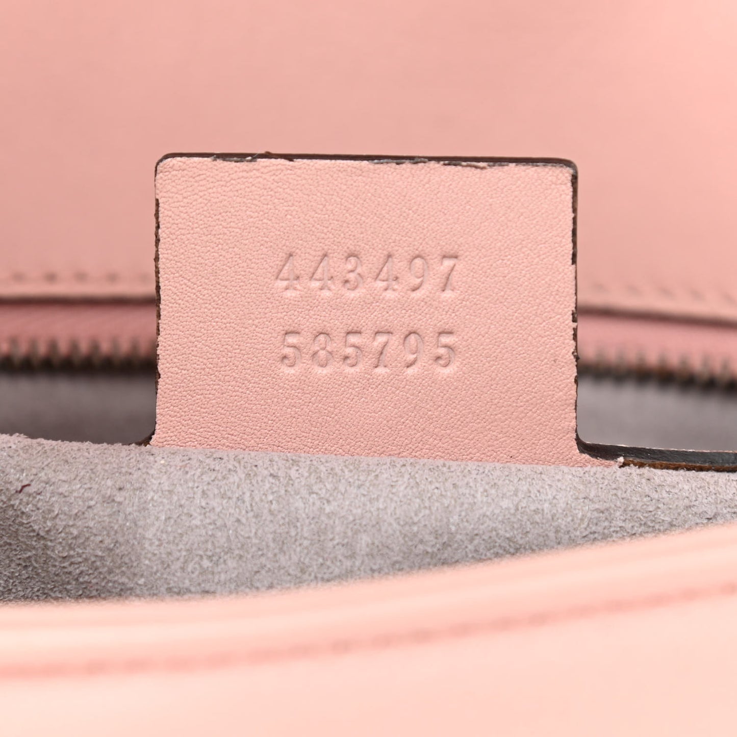 Calfskin Matelasse Small GG Marmont Shoulder Bag Perfect Pink