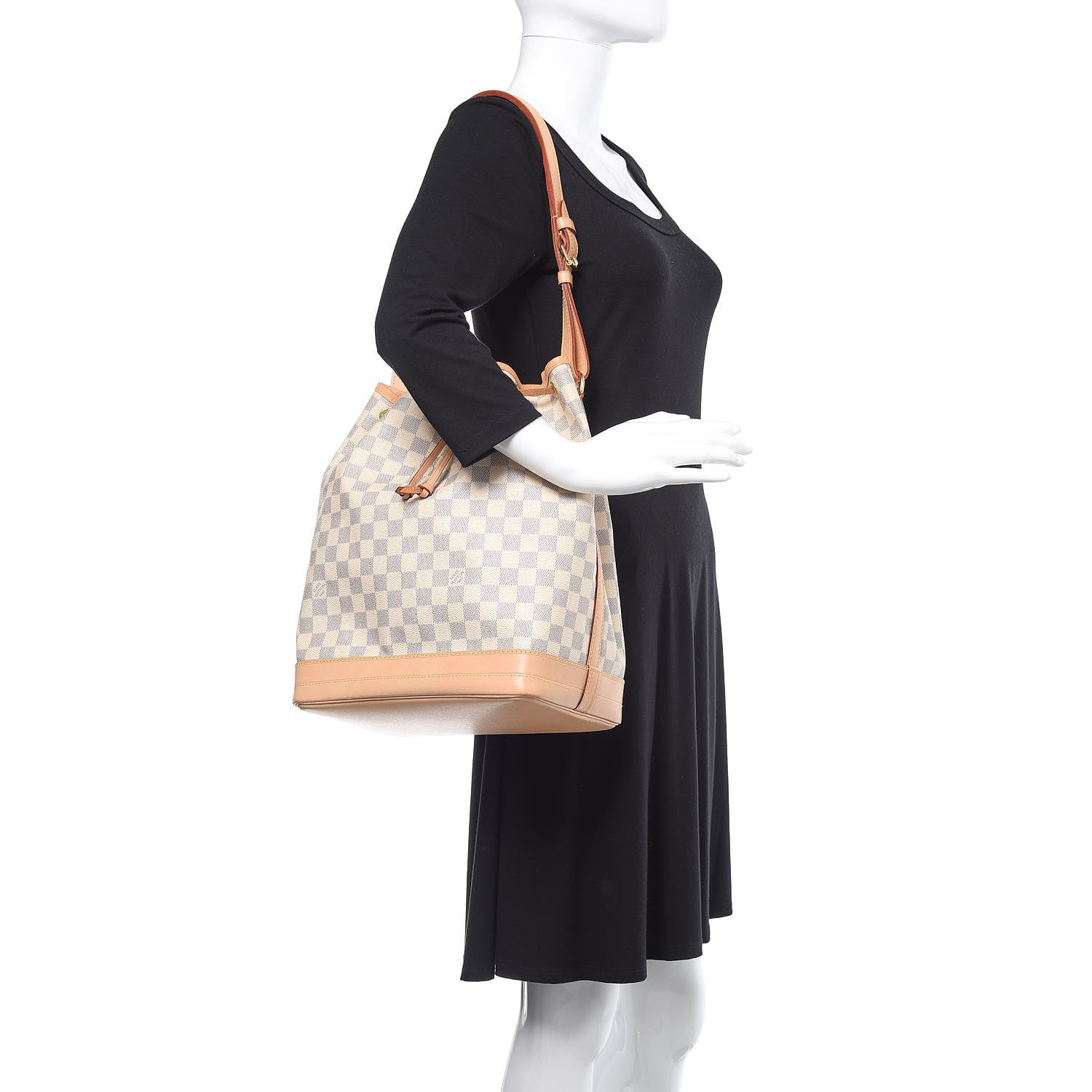 Louis Vuitton Damier Azur Noe 2 of 12