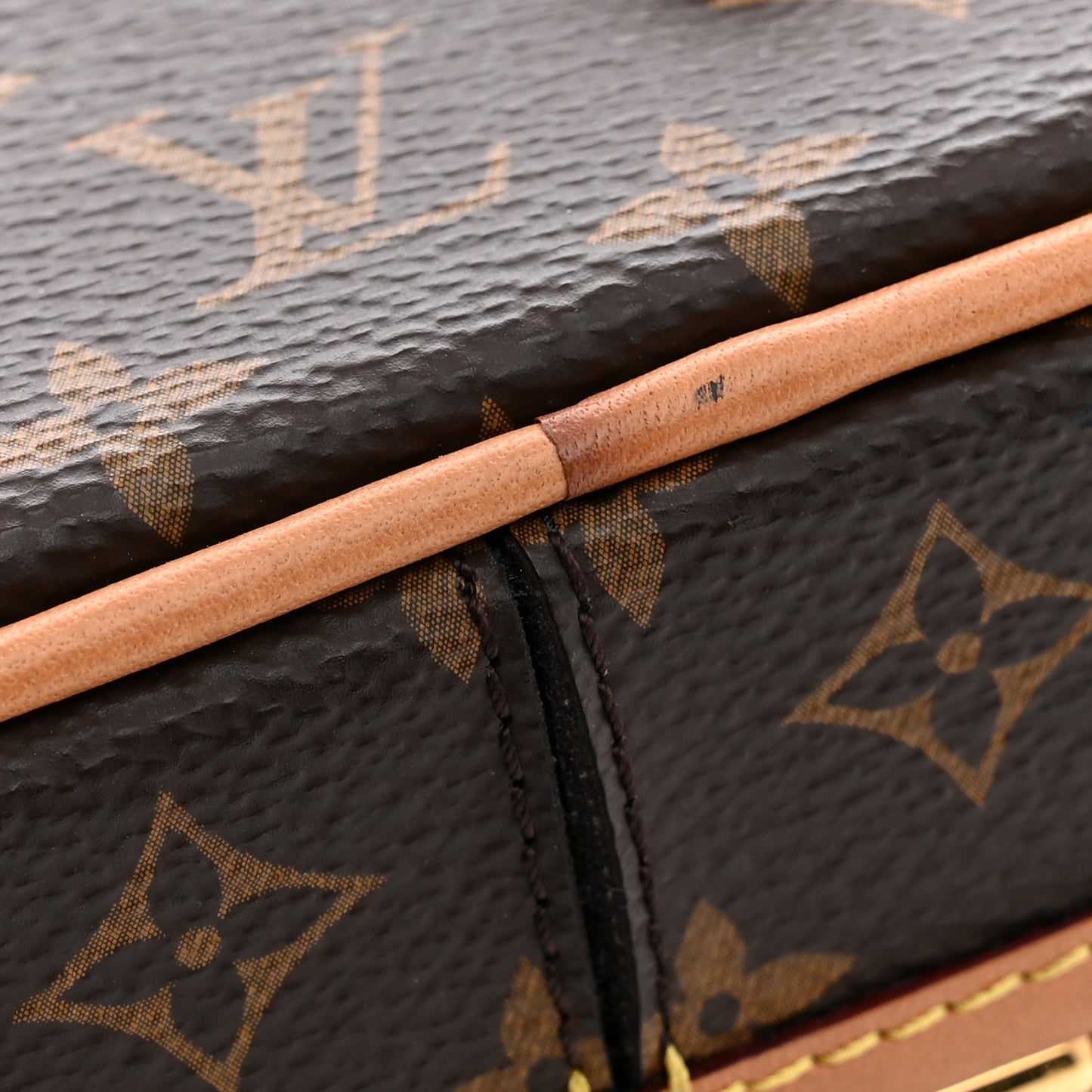 Monogram Petite Boite Chapeau