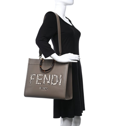 Fendi Vitello King Plexiglass Elaphe Python Print Logo Medium Fendi Sunshine Shopper Tote Nuvola Daisy Roccia 2 of 12