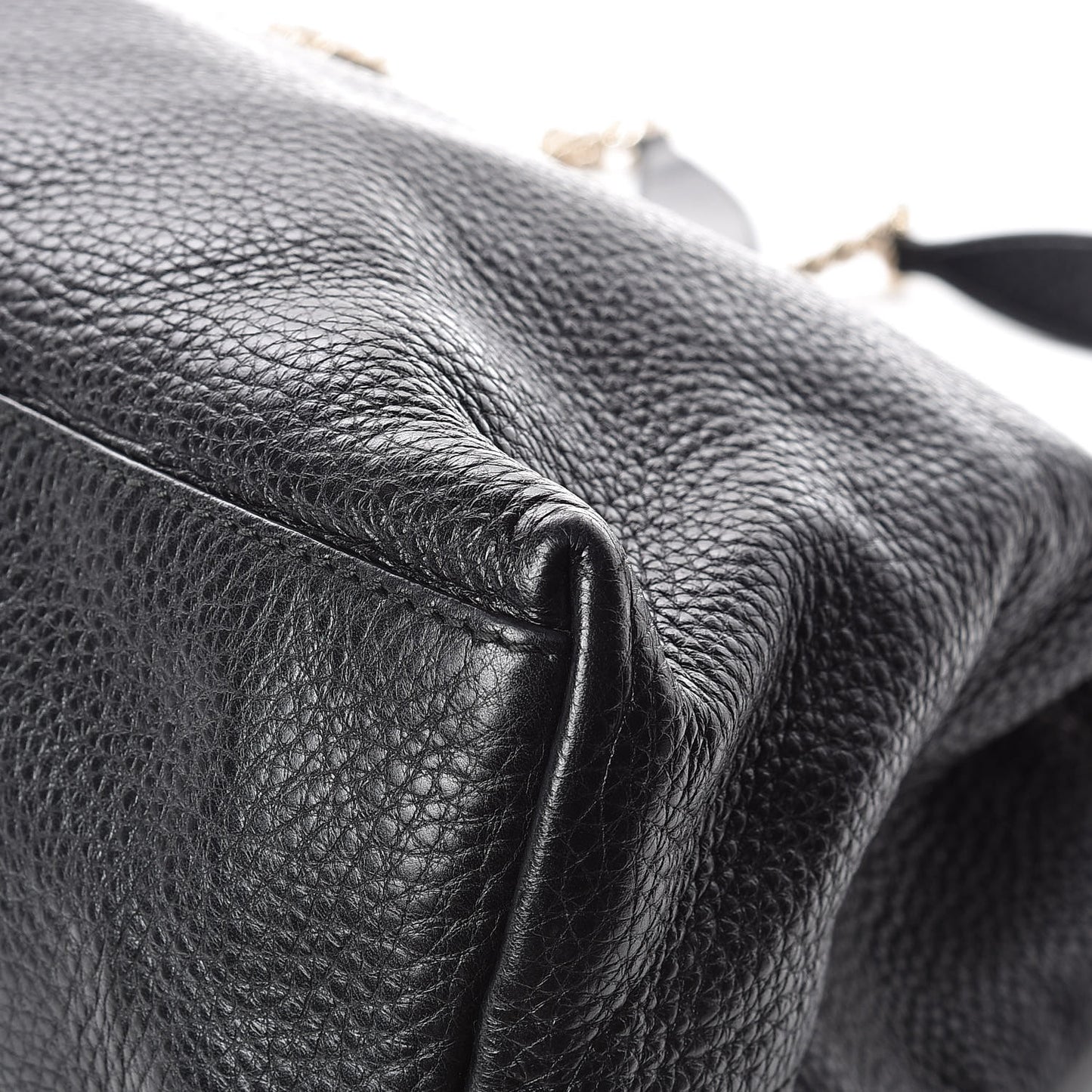 Pebbled Calfskin Large Soho Chain Shoulder Bag Black