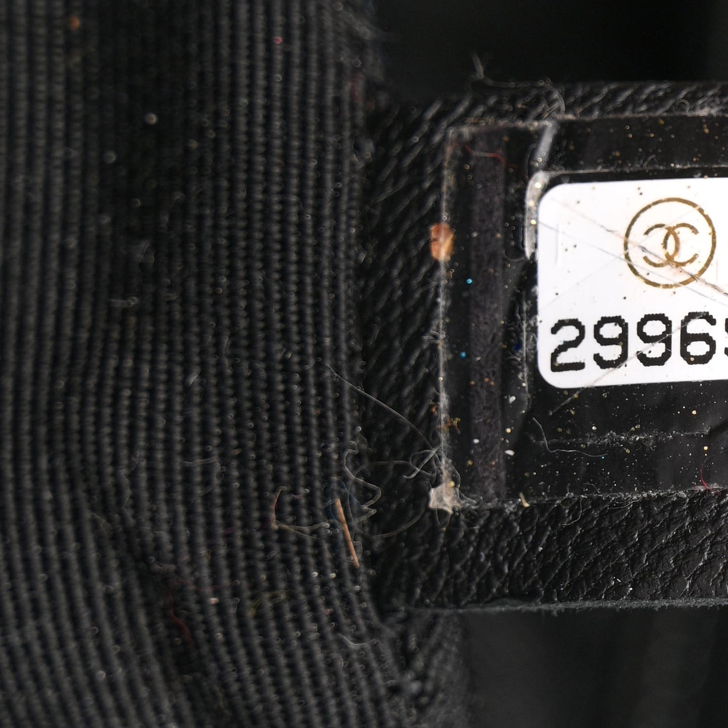 Calfskin Chain 20s Signature Hobo Black